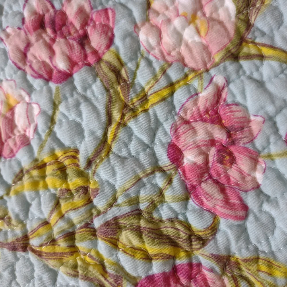 Cynthia Rowley Anthropologie 3 piece floral cotton quilt reversible 2 shams